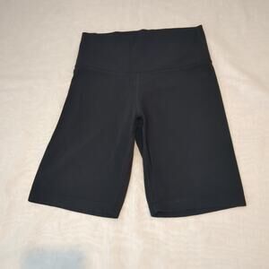 TNA Aritzia Black Biker Shorts Women's M Buttery Soft High Rise 9in